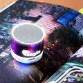 Altavoz Bluetooth con luz interior