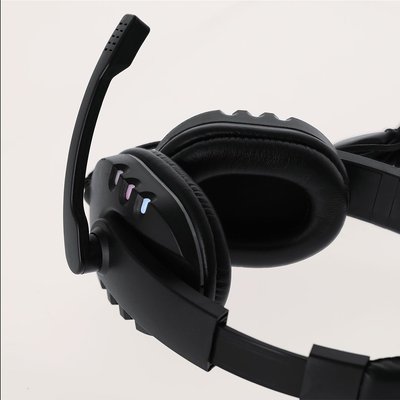 Auriculares gamer con micrófono