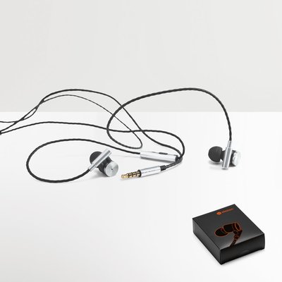 Auriculares con micrófono