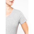 Camiseta cuello de pico mujer