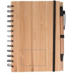 Cuaderno ecológico con tapas de bambú con bolígrafo a juego 13x18 cm | Frontal | 60 x 40