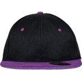 Gorra bicolor con visera plana BLACK / PURPLE