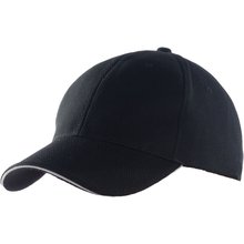 Gorra deportiva con cierre ajustable Negro