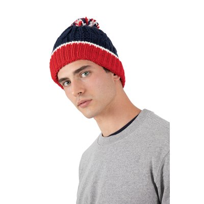 Gorro de punto y pompom