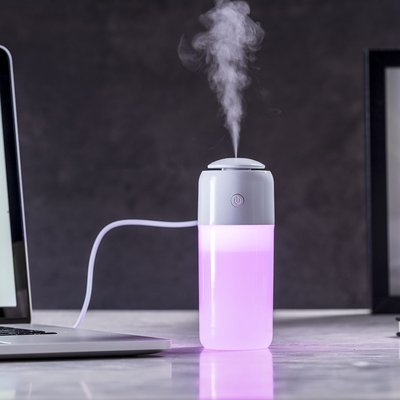 Humidificador personalizado con iluminación multicolor