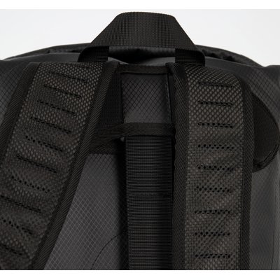 Mochila impermeable con compartimento para casco