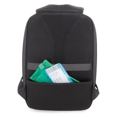 Mochila semirrígida con USB y antirrobo