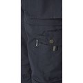 Pantalón hombre múltiples bolsillos