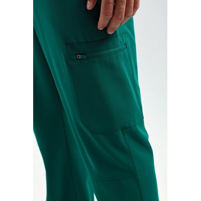 Pantalón cargo elástico con bolsillos