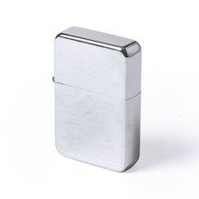 Producto Mechero metálico personalizado estilo Zippo americano