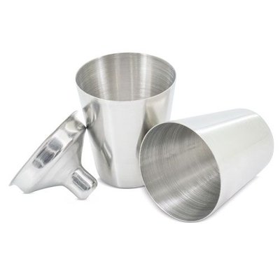 Set Petaca con 2 Vasos y Embudo Inox