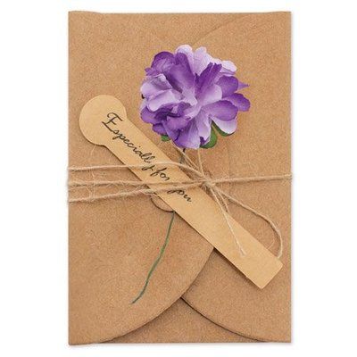 Tarjetas Regalo con Flores Secas